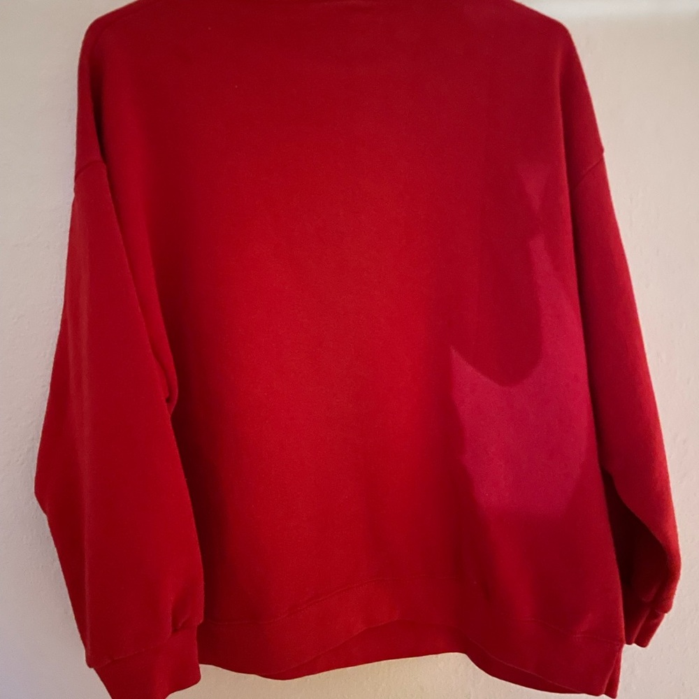 Sweaters - Picture 6 of 6